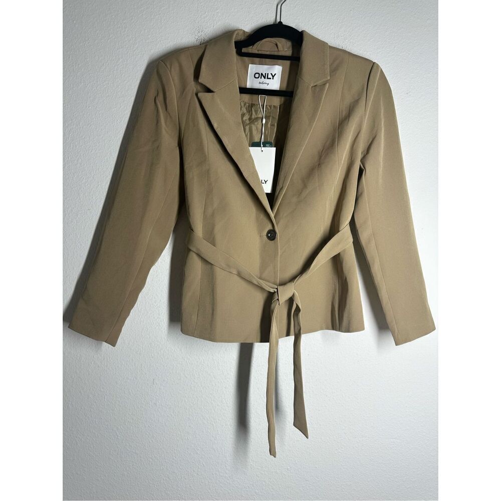 NWT Only Women’s Belted Lined 1 Button Tan Blazer Size 6